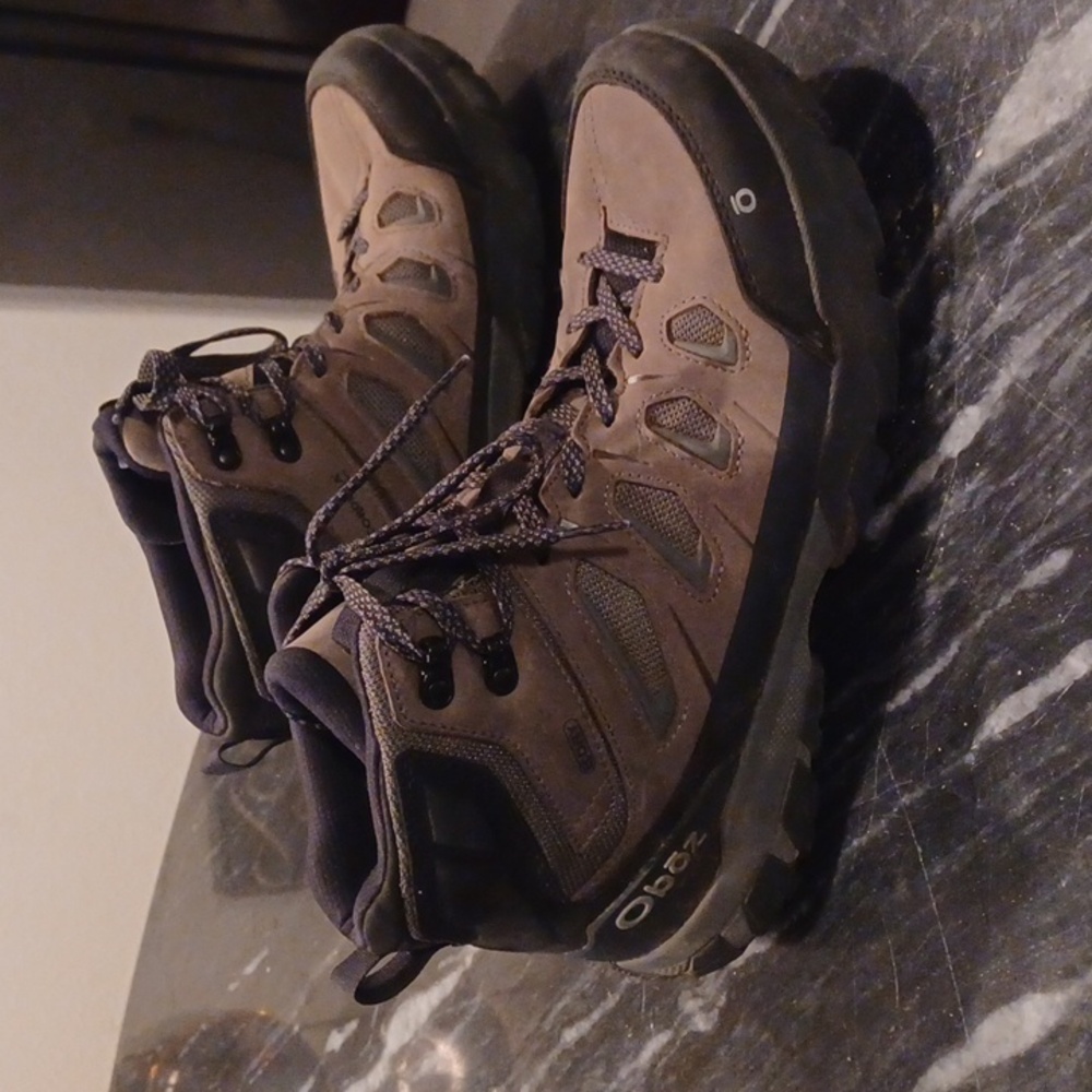 Oboz Sawtooth X Mens Hiking Boots Size 11M, Brown/Black